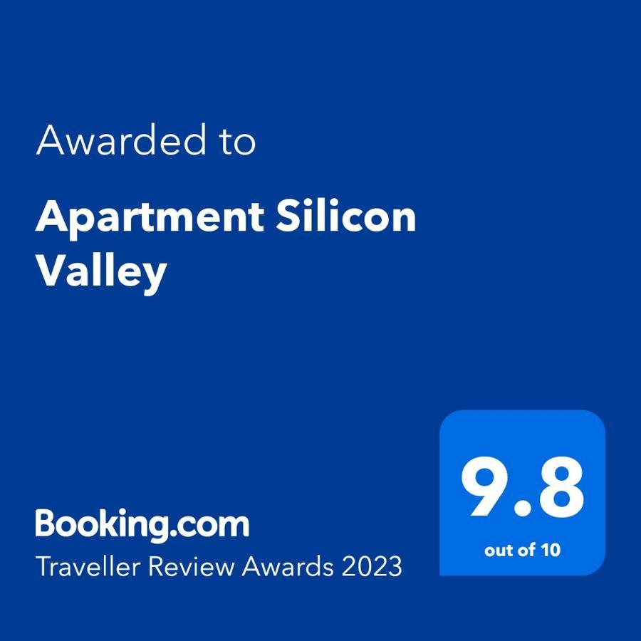 Apartment Silicon Valley Belgrado Buitenkant foto
